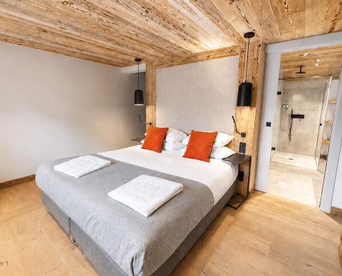 Lucaval bedroom 1-1 Chalet Lucaval