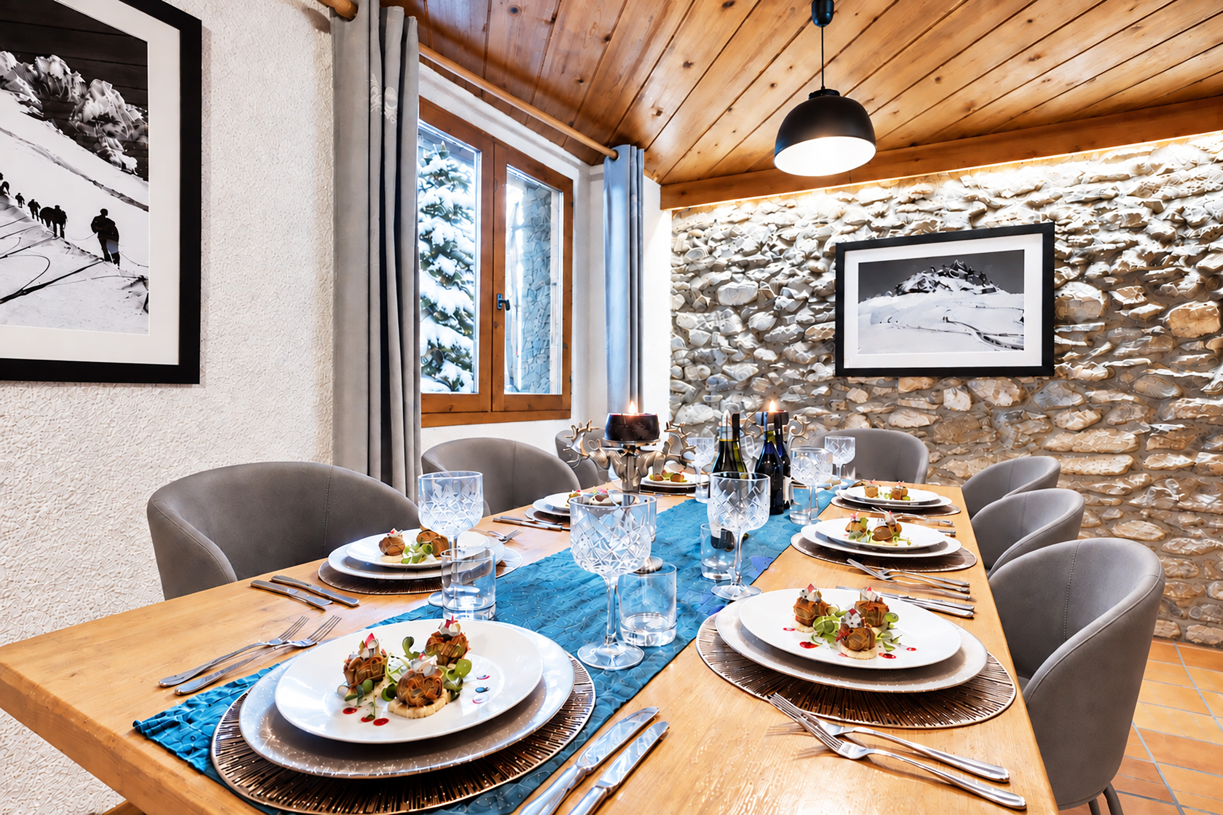 mdr dining_ La Maison du Rocher